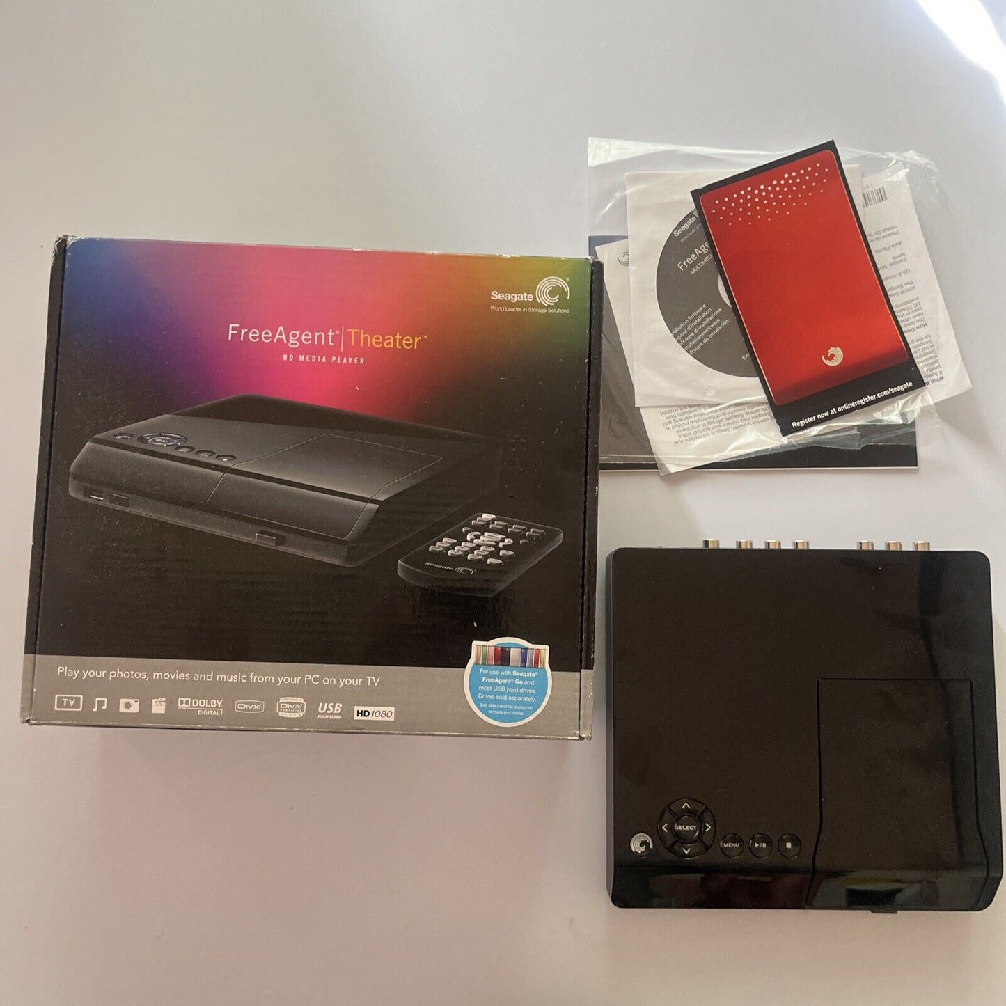 Seagate FreeAgent Theater Media Player STCEM101-RK *Never Used*