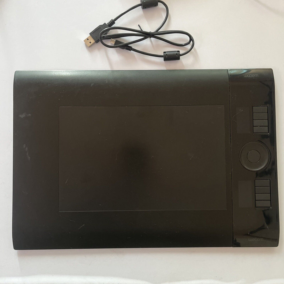 Tablette Graphique Wacom Intuos 4 M (PTK-640) + Housse Transport - Occasion