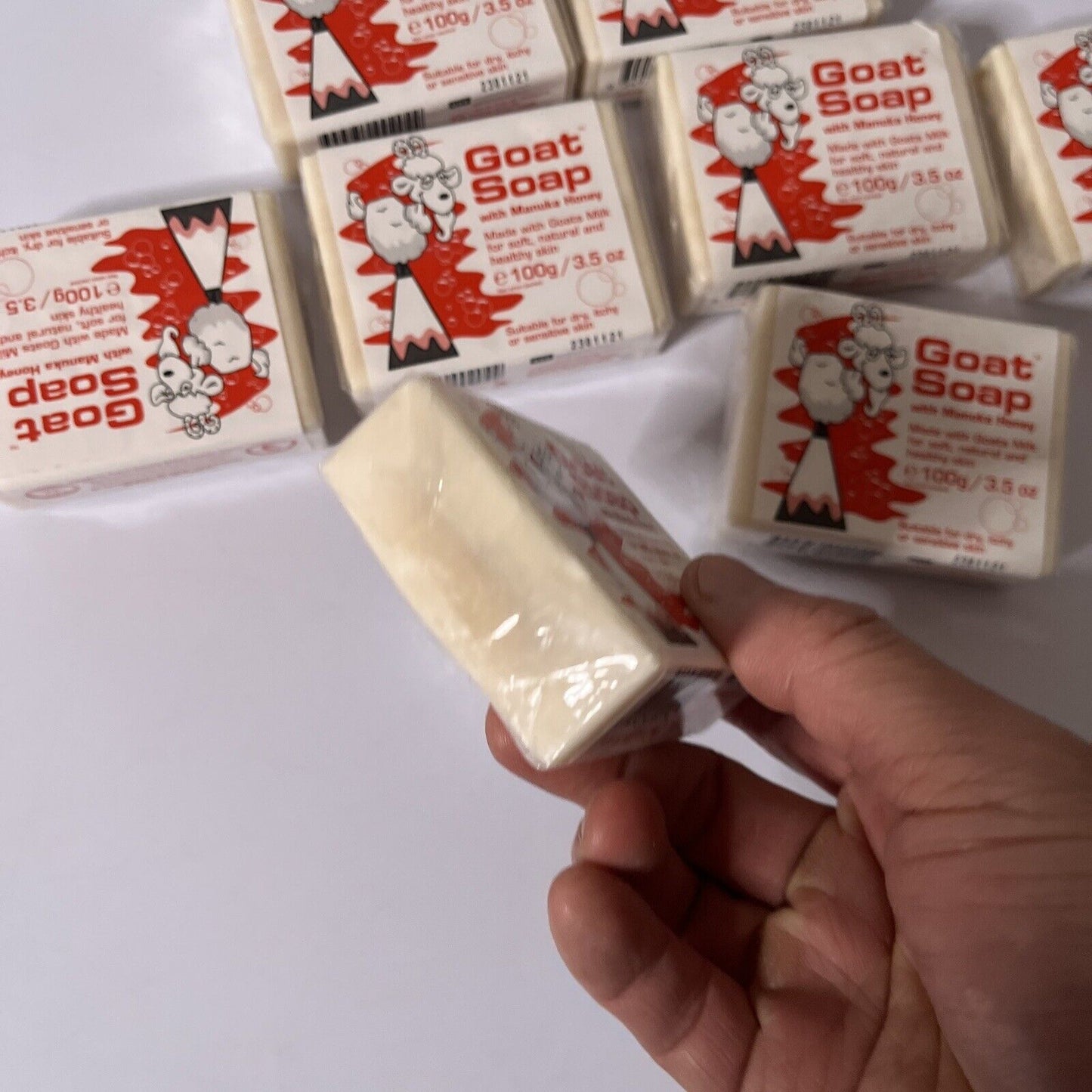 8x *New Sealed* Goat Soap With Manuka Honey 100g 3.5oz Made In Australia