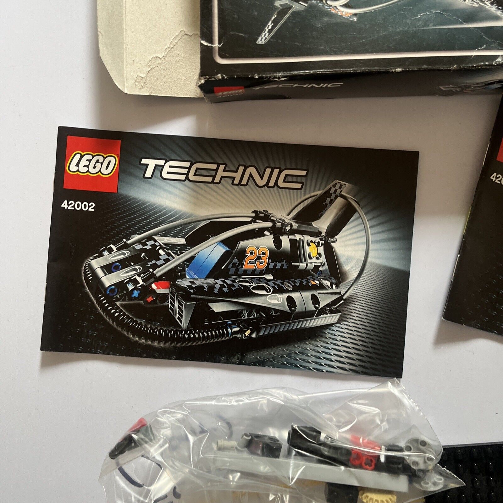 Lego technic best sale hovercraft 42002