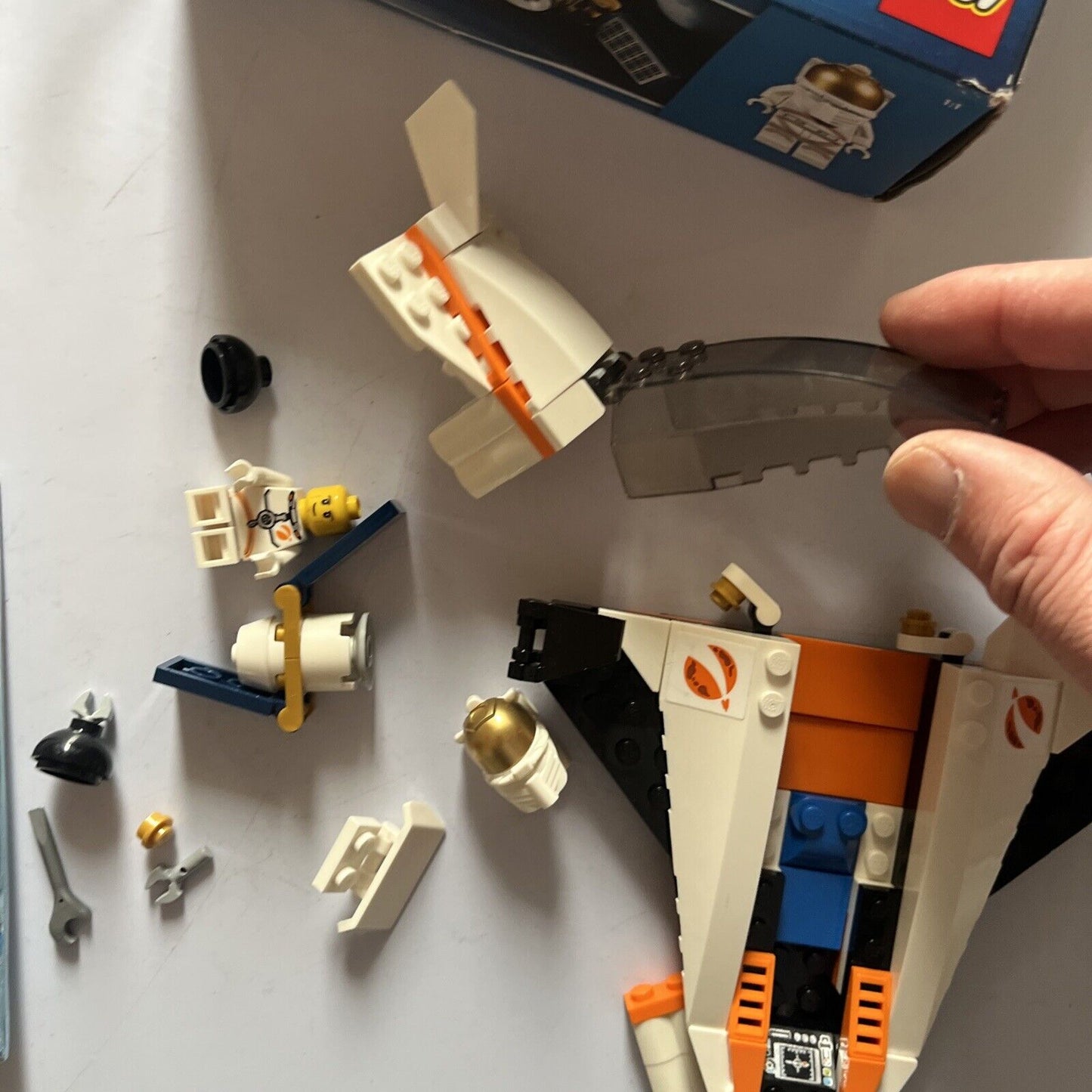 LEGO CITY: Satellite Service Mission (60224)