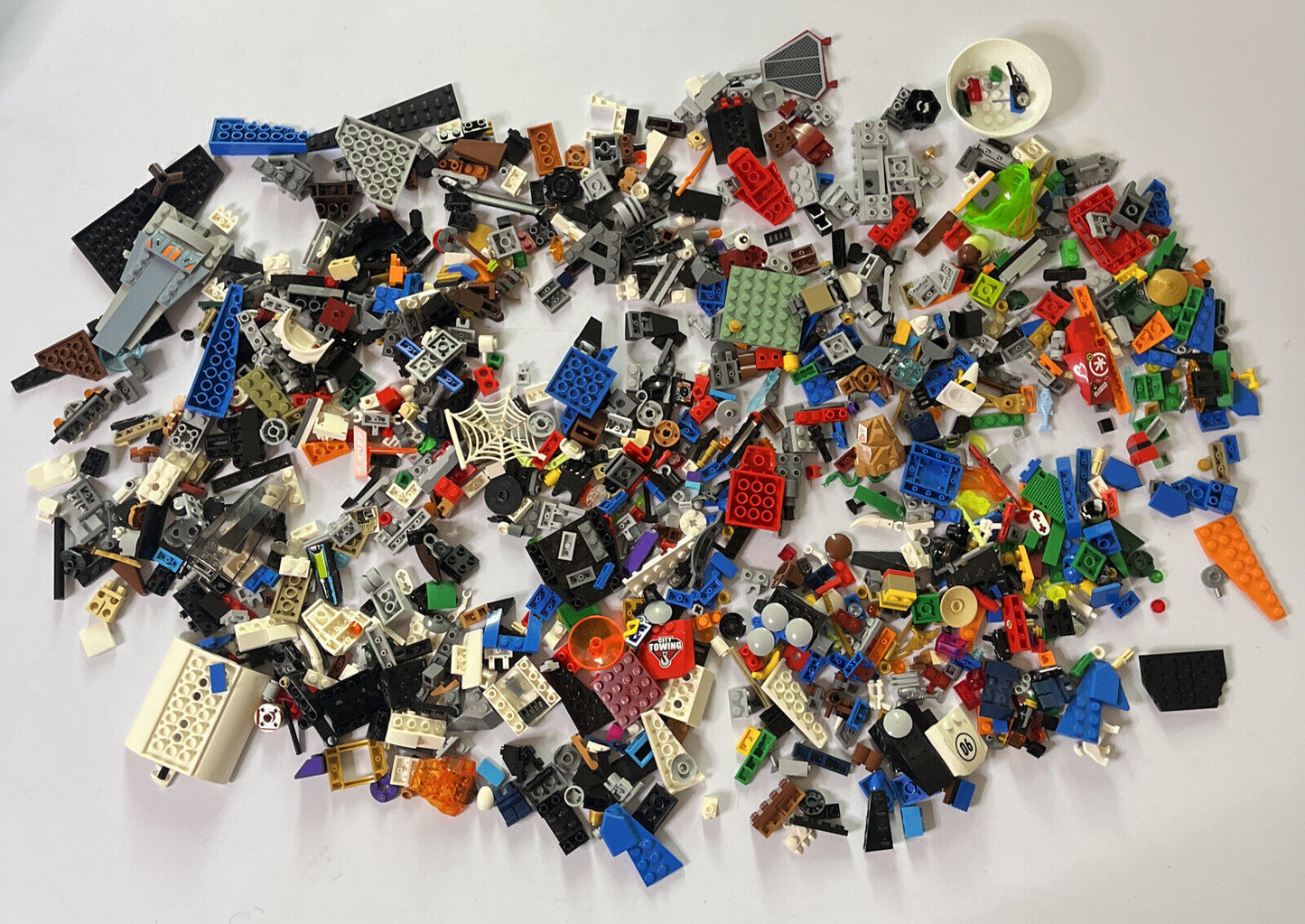 Lego 820g Bulk Set Various Bricks Pieces