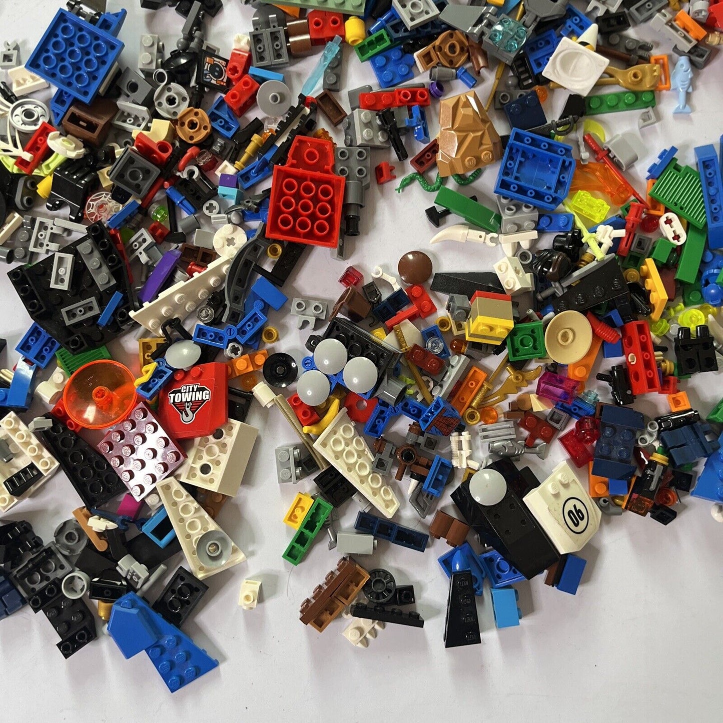 Lego 820g Bulk Set Various Bricks Pieces