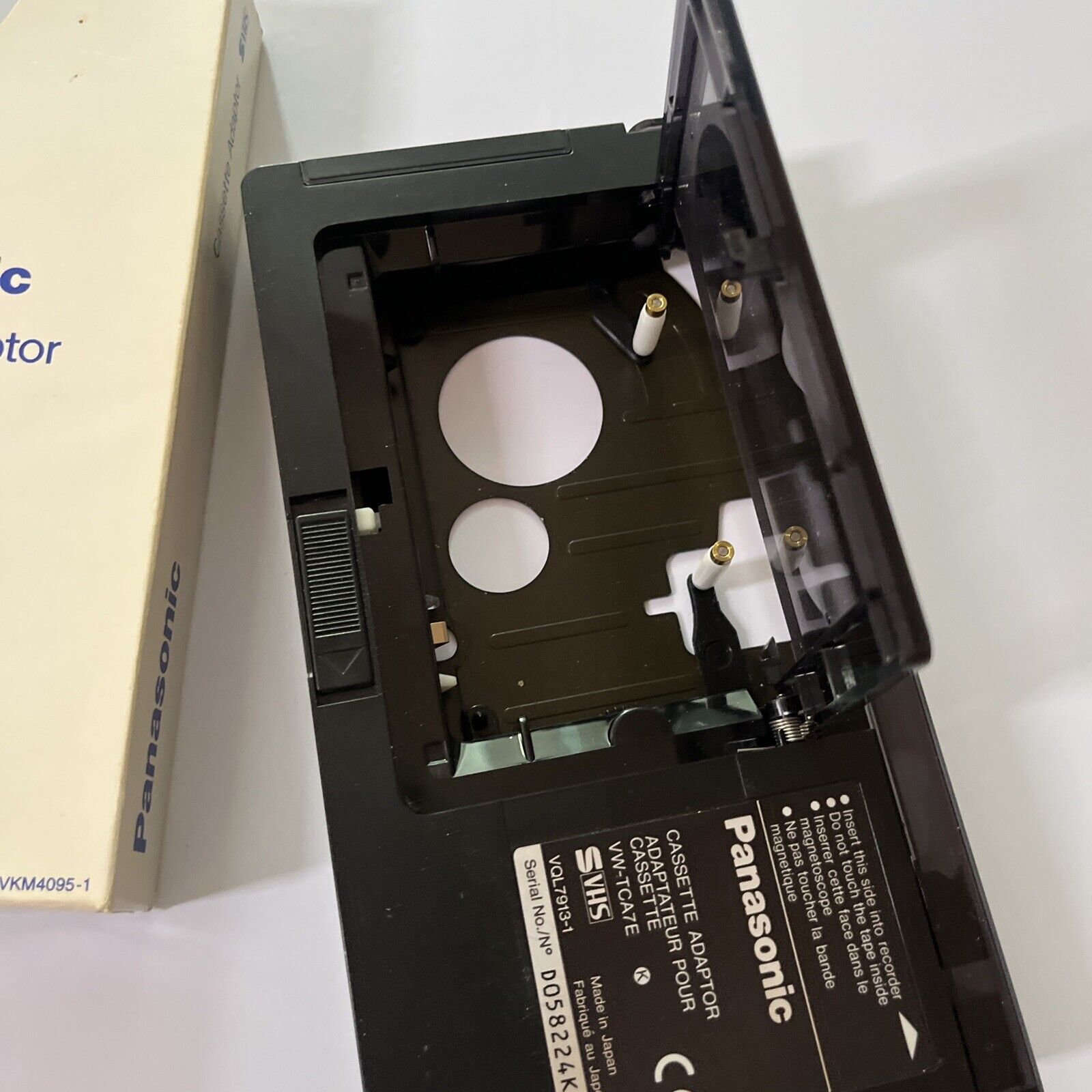 Panasonic Cassette Adaptor SVHC VWTCA7E Play SVHC on your VCR VHS