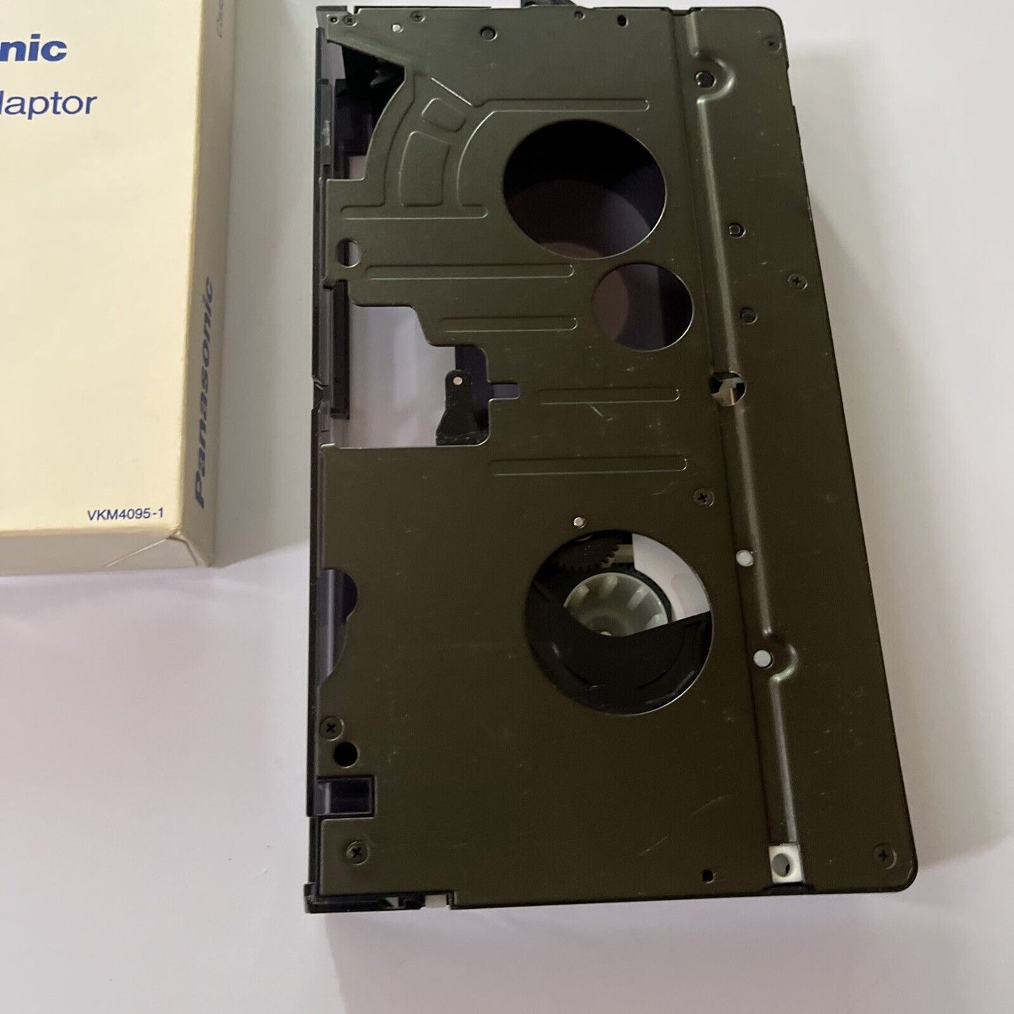 Panasonic Cassette Adaptor SVHC VW-TCA7E - Play SVHC on your VCR VHS