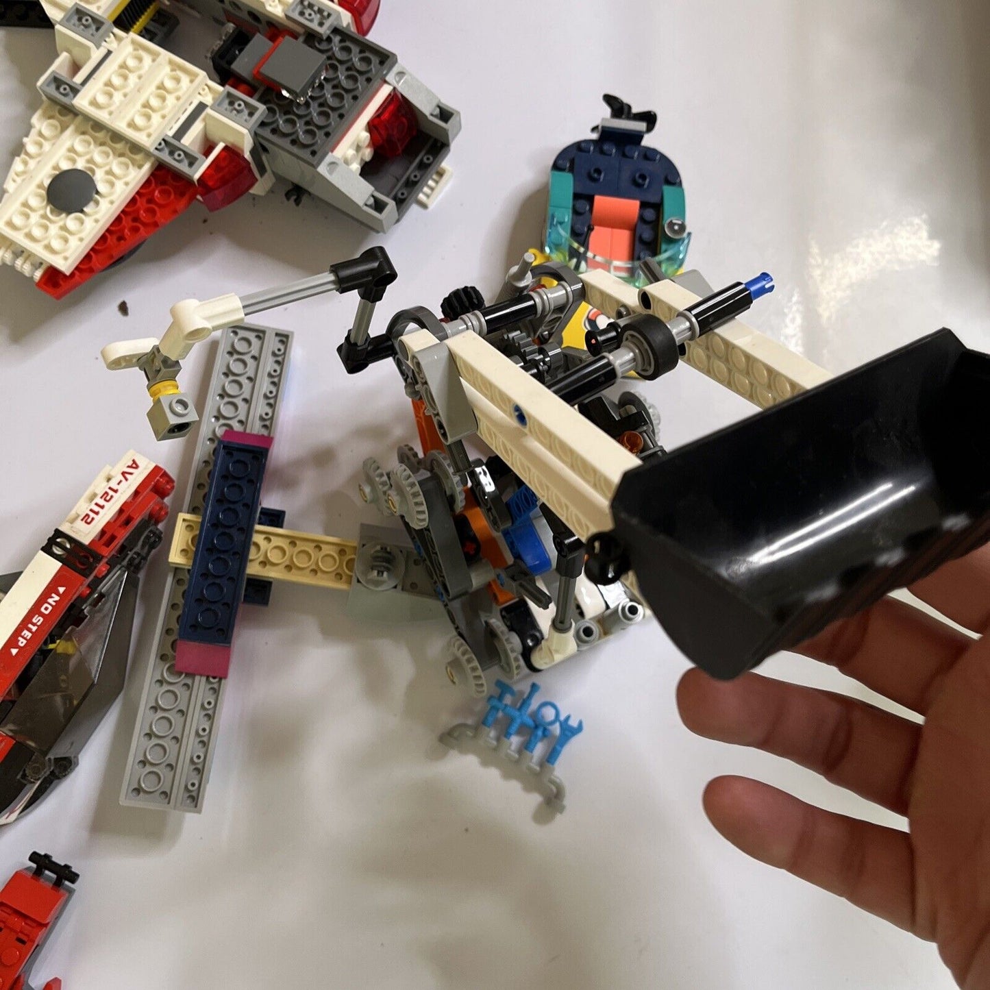 Genuine Authentic Lego 1.3kg Bulk Lot Vehicles Technic Car Space Station
