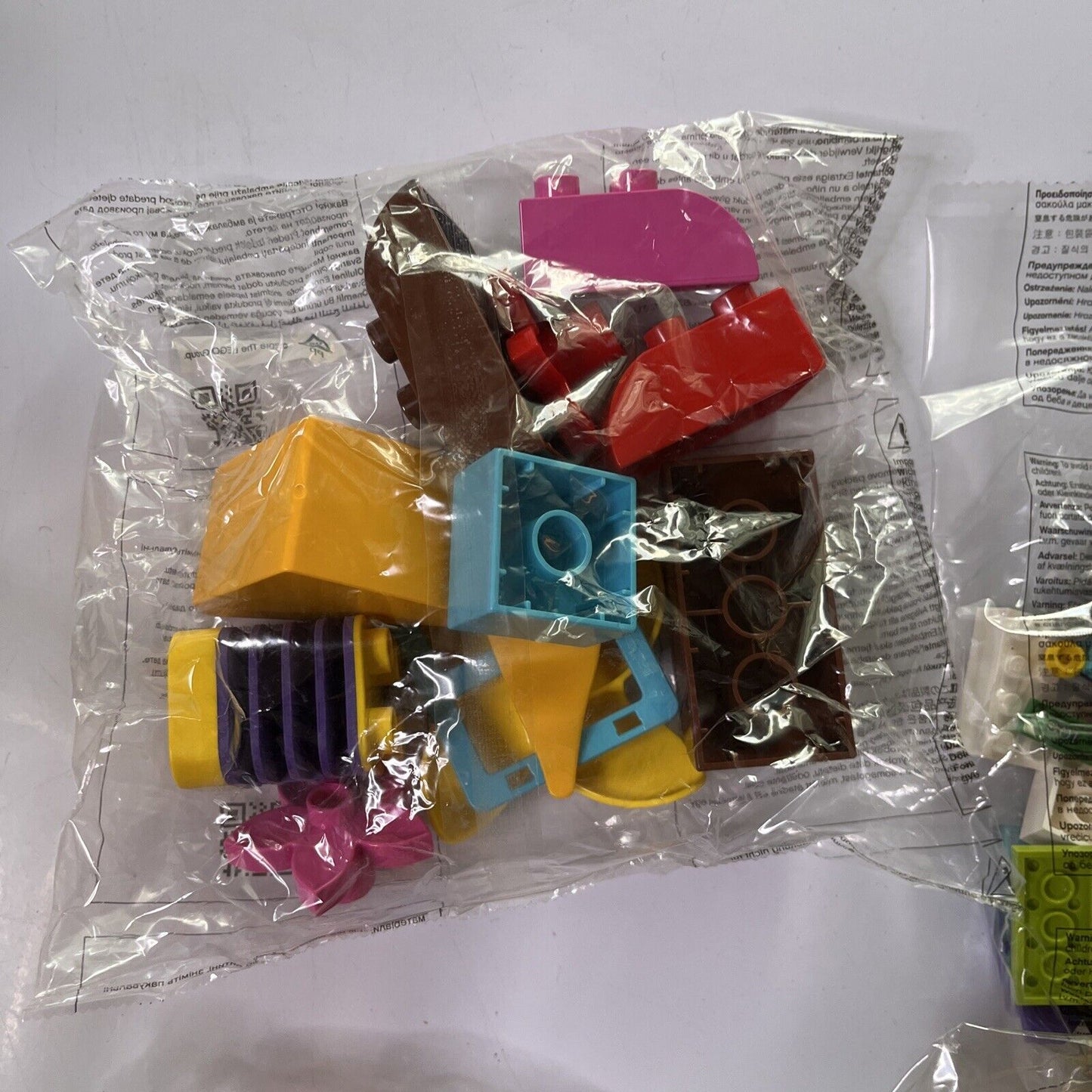 *Sealed Polybag* Genuine Lego 910g Duplo Friends Bricks Parts