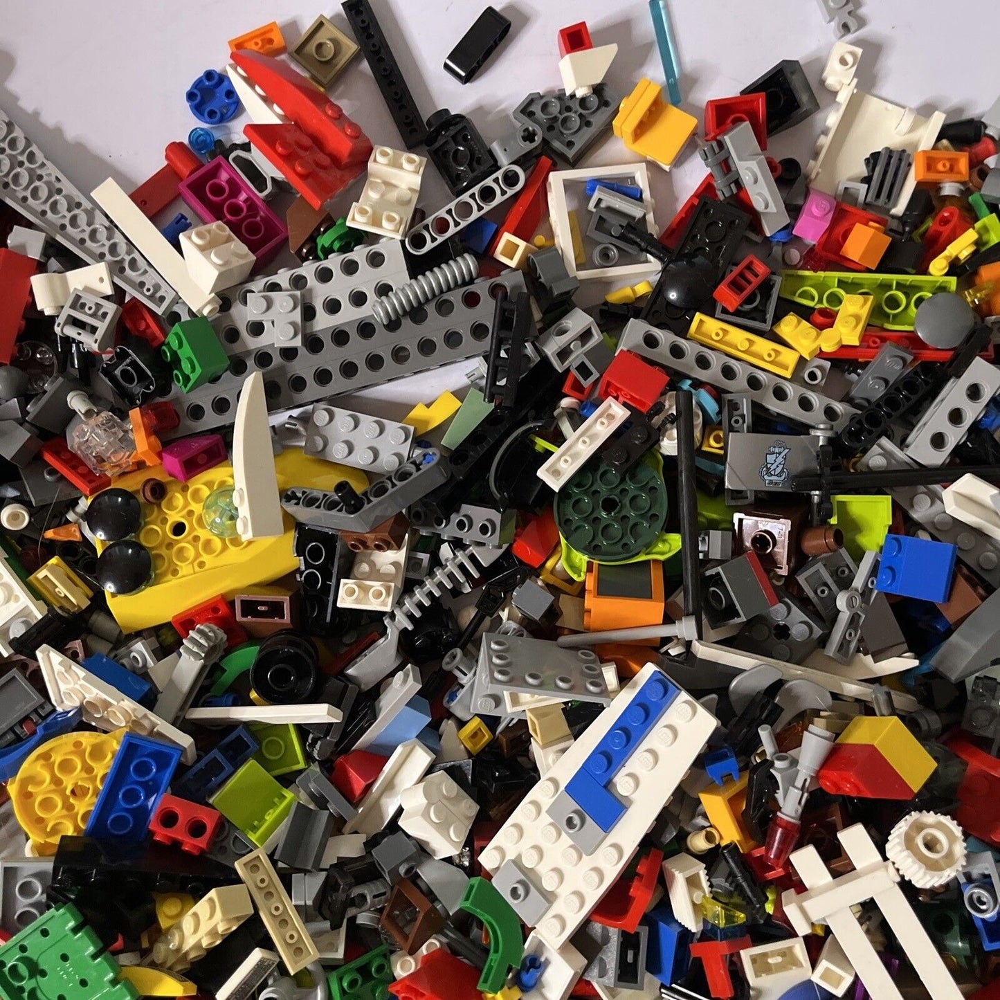 Genuine Official Lego 2.1kg Bulk Lot Bundle Technic Police Bricks Pieces