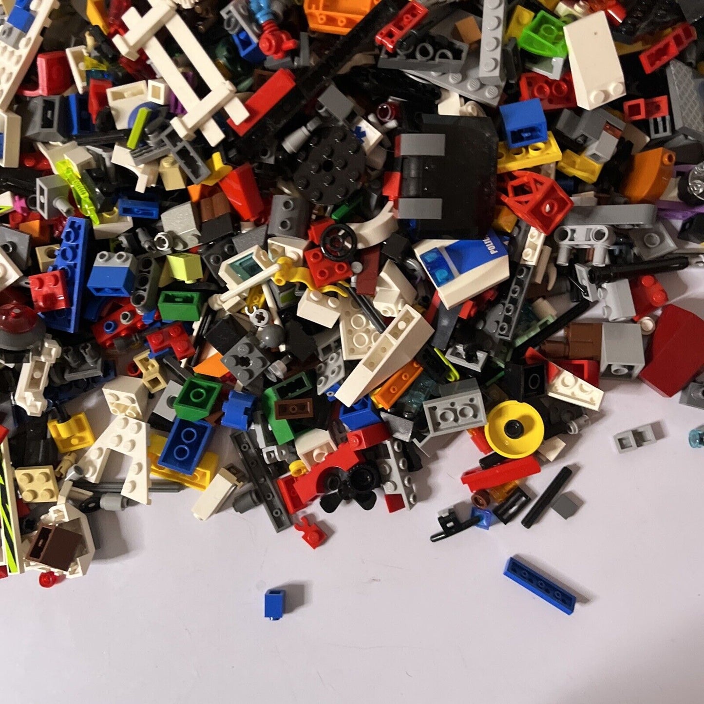 Genuine Official Lego 2.1kg Bulk Lot Bundle Technic Police Bricks Pieces