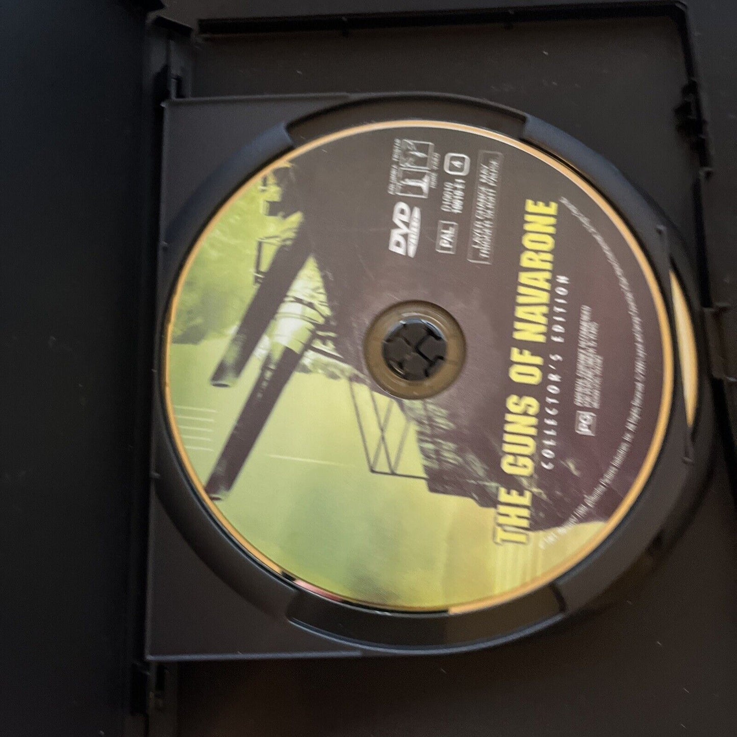 The Guns Of Navarone / The Bridge On The River Kwai (DVD, 1961, 2-Disc) Region 4