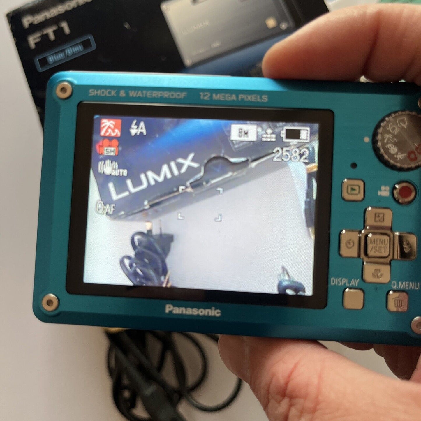 Panasonic Lumix DMC-FT1 12.1 MP Digital Camera Shock & Waterproof Blue