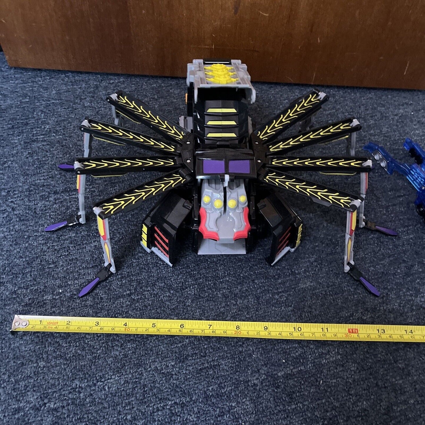 3x Mecard Figures Mega Aractula, Choirock 2017 FNJ83, FNN19, FNM39