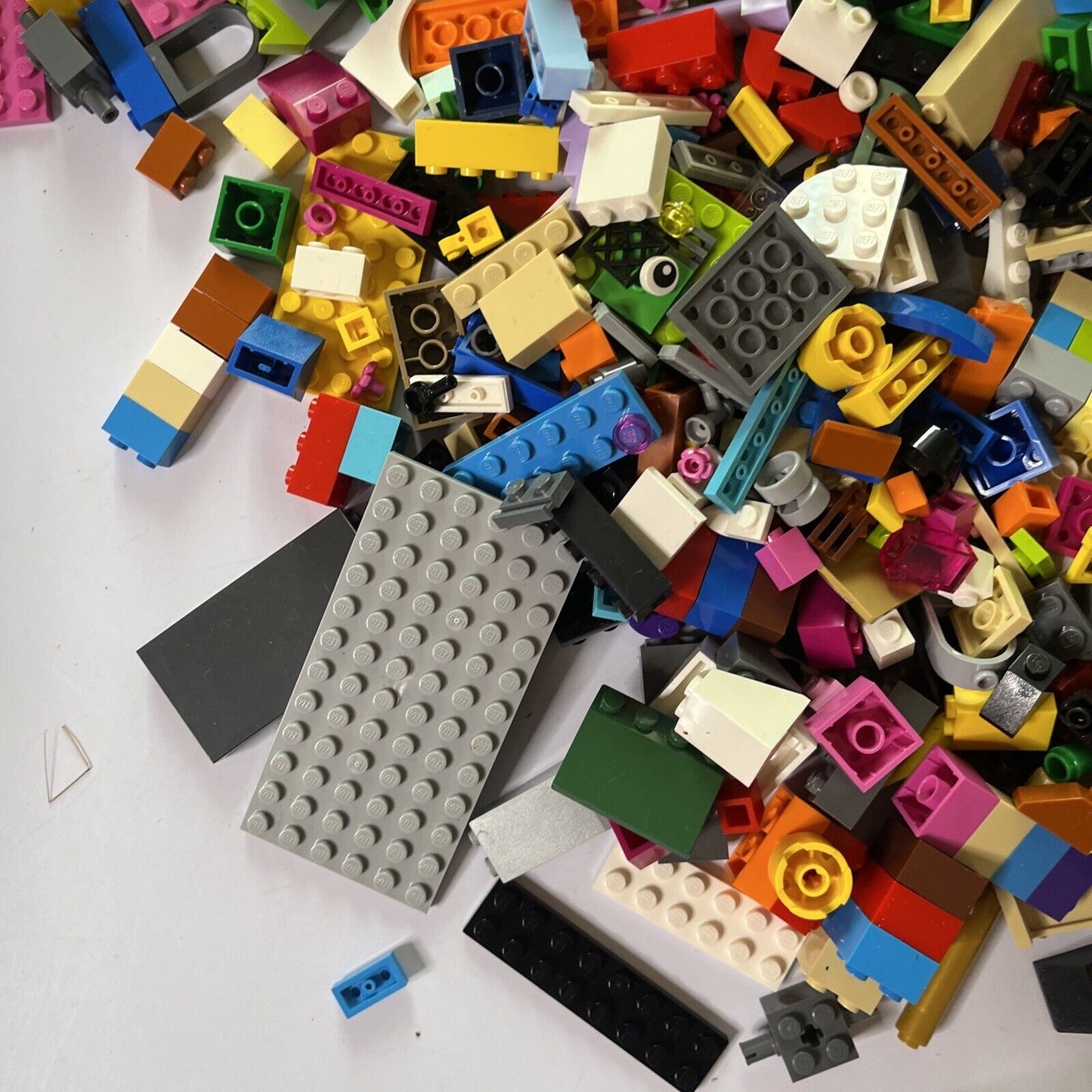 Genuine Official Lego 1.2 kg Bulk Lot Bundle Bricks Parts Friends