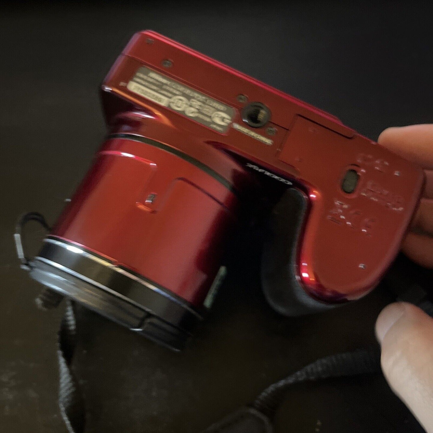 Nikon Coolpix L810 Digital Camera 16.1MP 26x Zoom Red