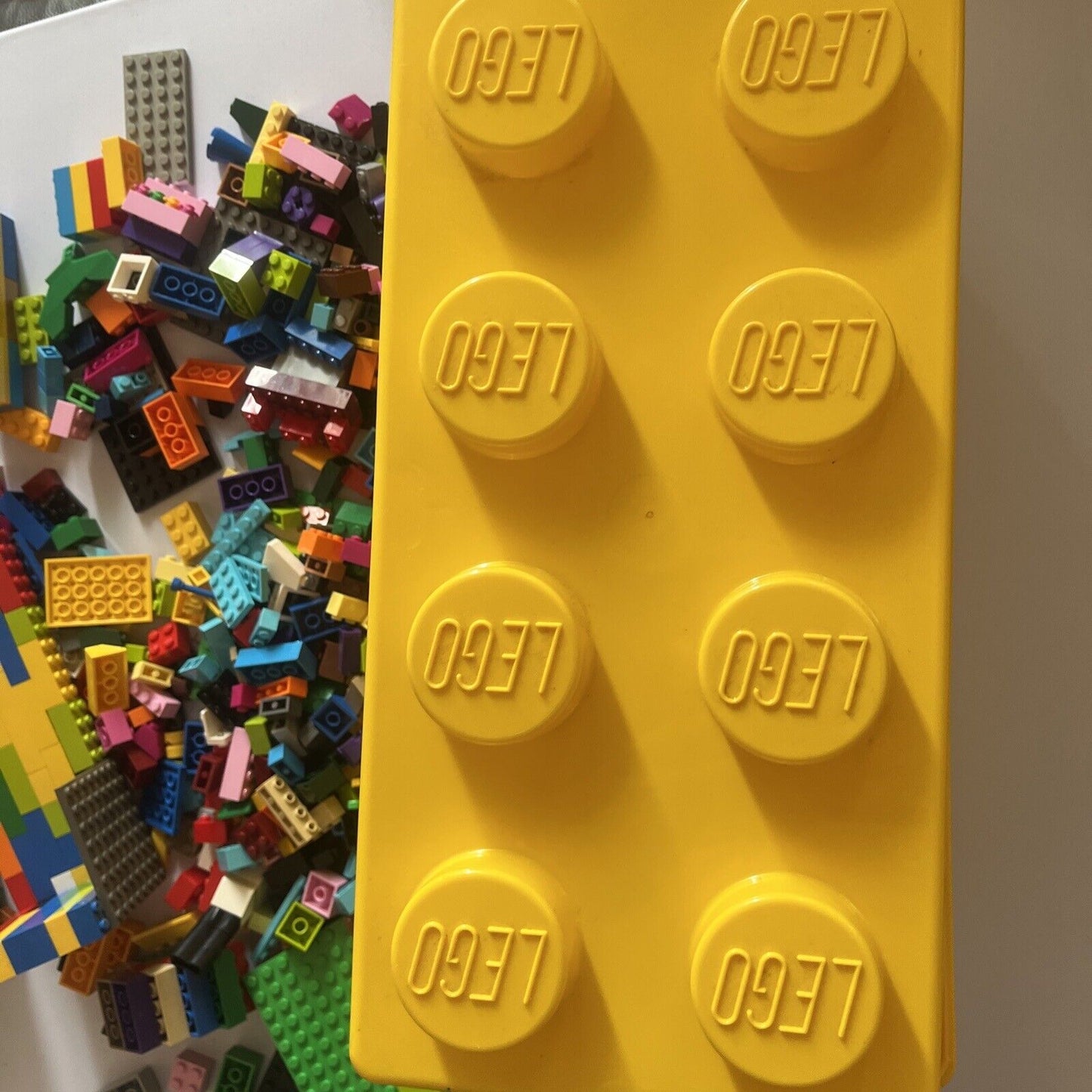 Genuine Official Lego 1.675kg Bulk Lot Bundle Bricks Parts With Lego Case