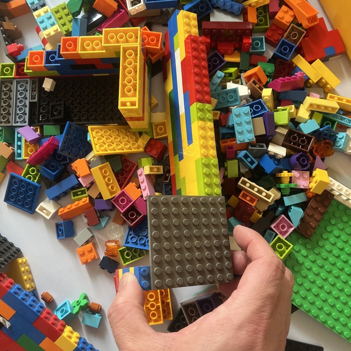 Genuine Official Lego 1.675kg Bulk Lot Bundle Bricks Parts With Lego Case