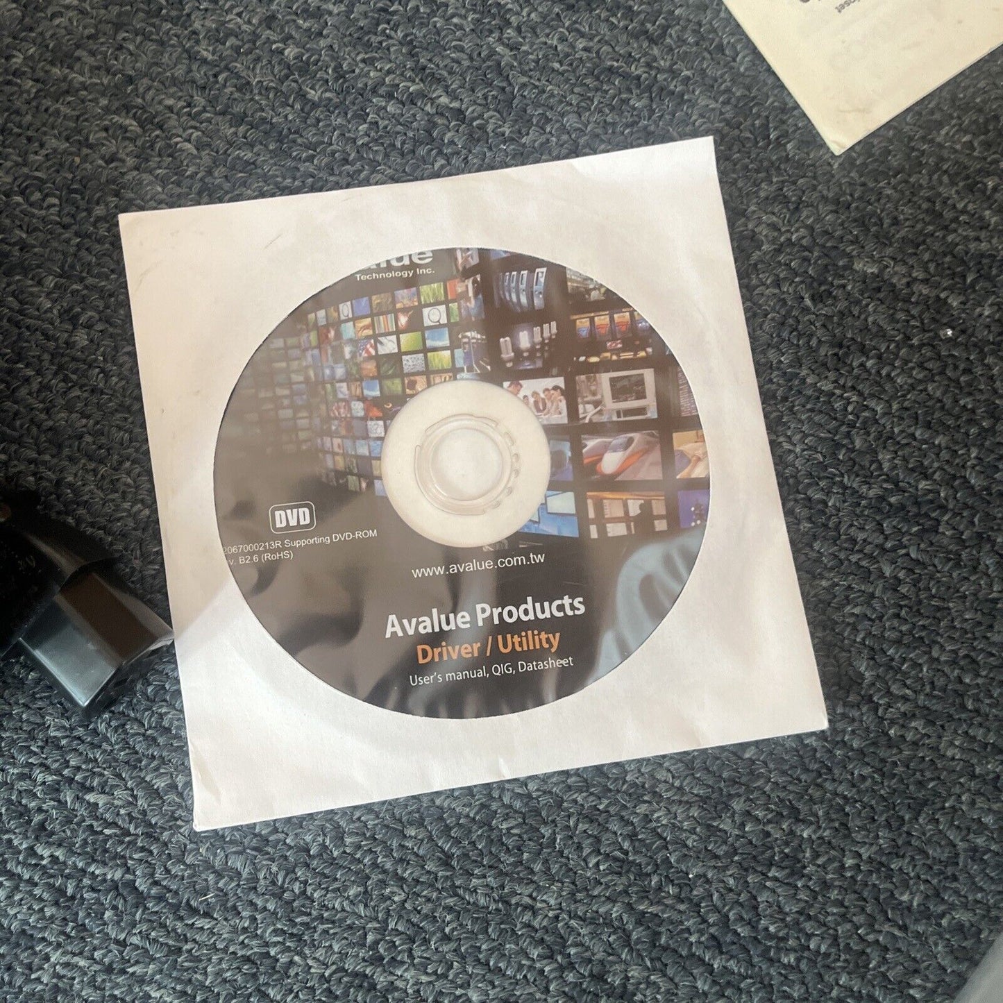 Avalue EPS-QM67 Fanless Intel Core i7 4GB RAM EPS-QM67-A1-2R Medical Panel PC