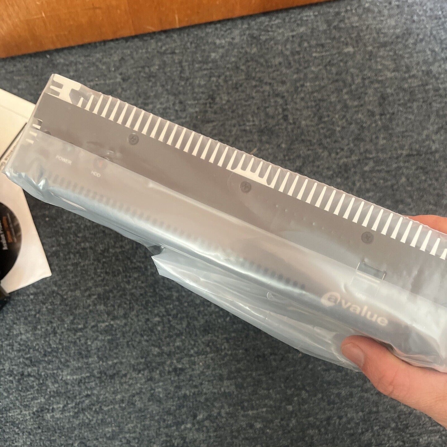 Avalue EPS-QM67 Fanless Intel Core i7 4GB RAM EPS-QM67-A1-2R Medical Panel PC