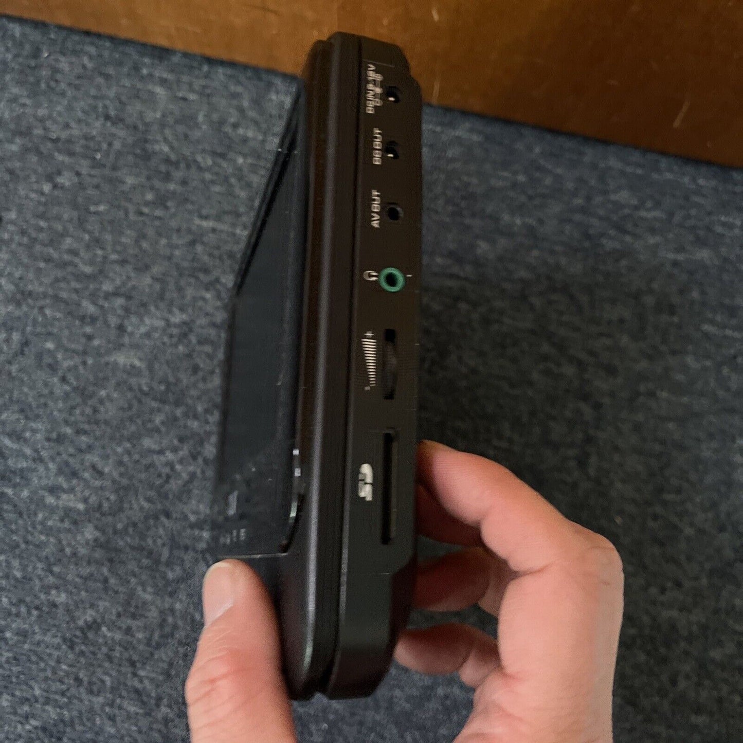 Olin 7" Portable DVD Player  PD-7755