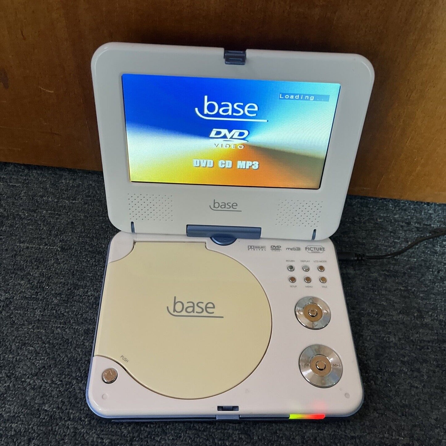 Base 7" Portable DVD Player TF-DVD7307 Region 4