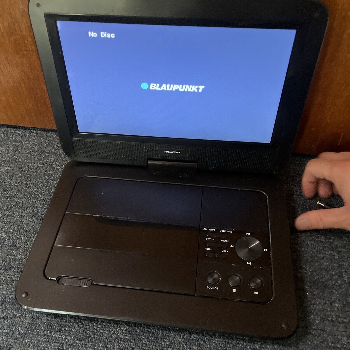 Blaupunkt 10.1" Portable DVD Player BPDVD10