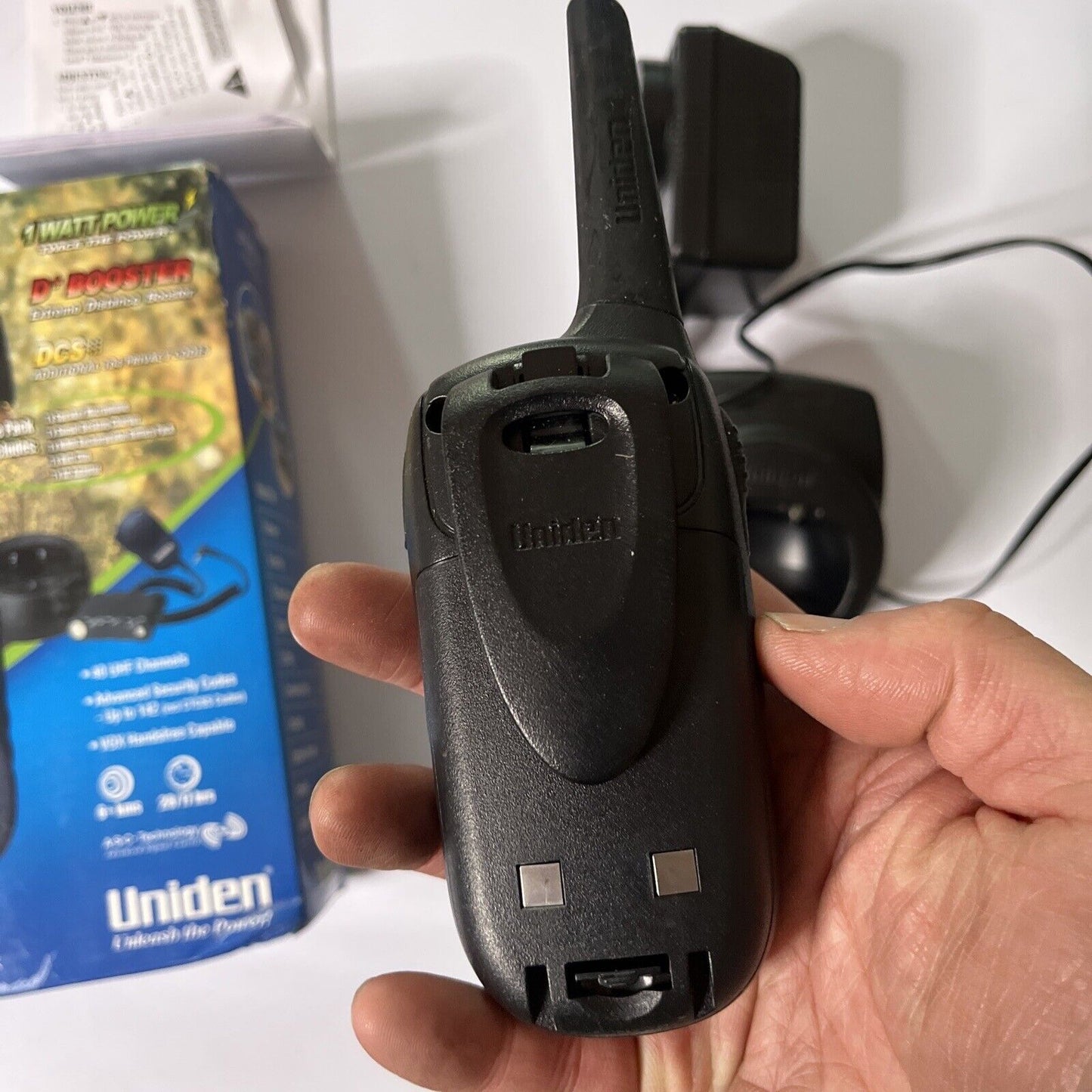 Uniden UH047SX UHF Radio Single Pack with Charger