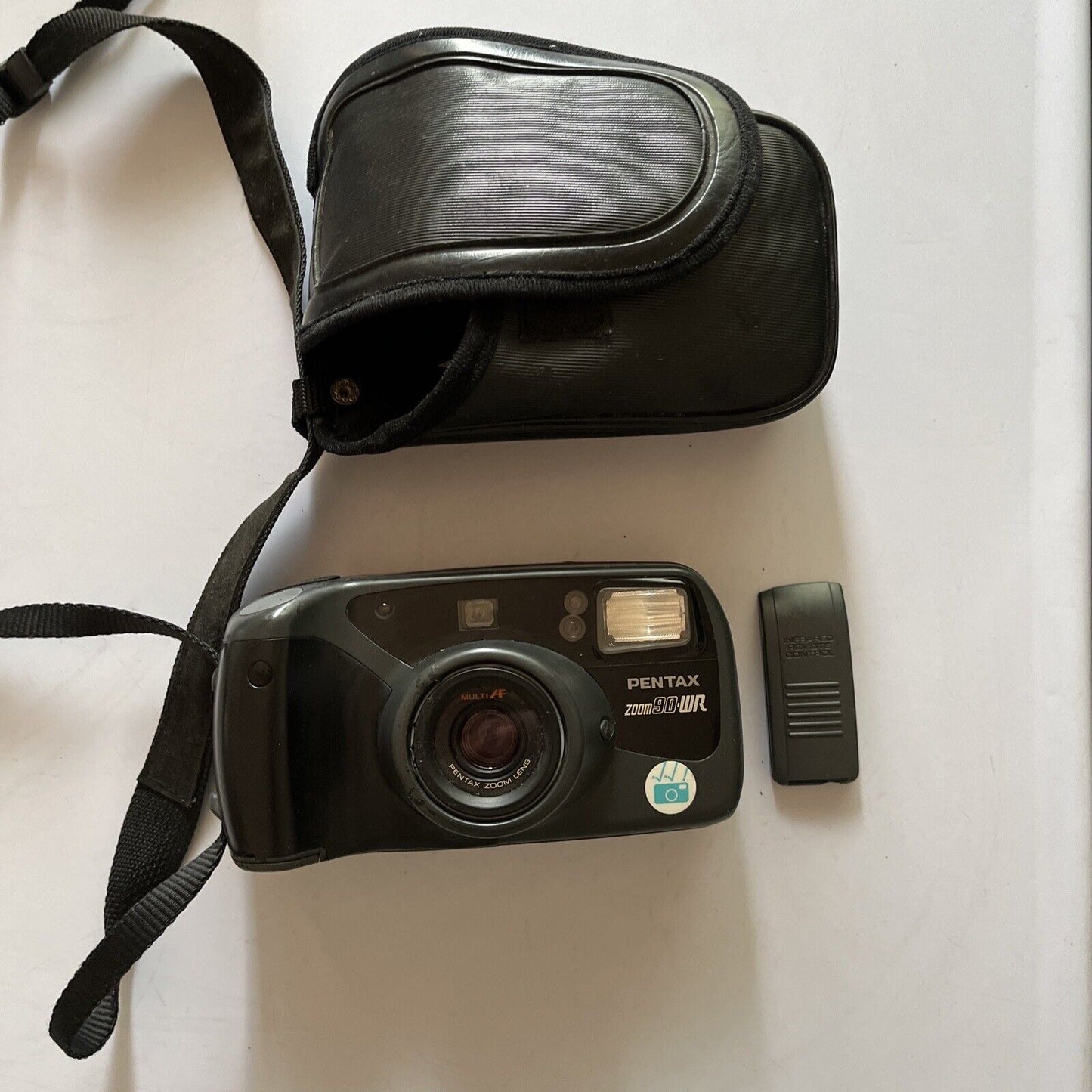 Pentax Zoom 90 WR Film Camera 35mm With Case