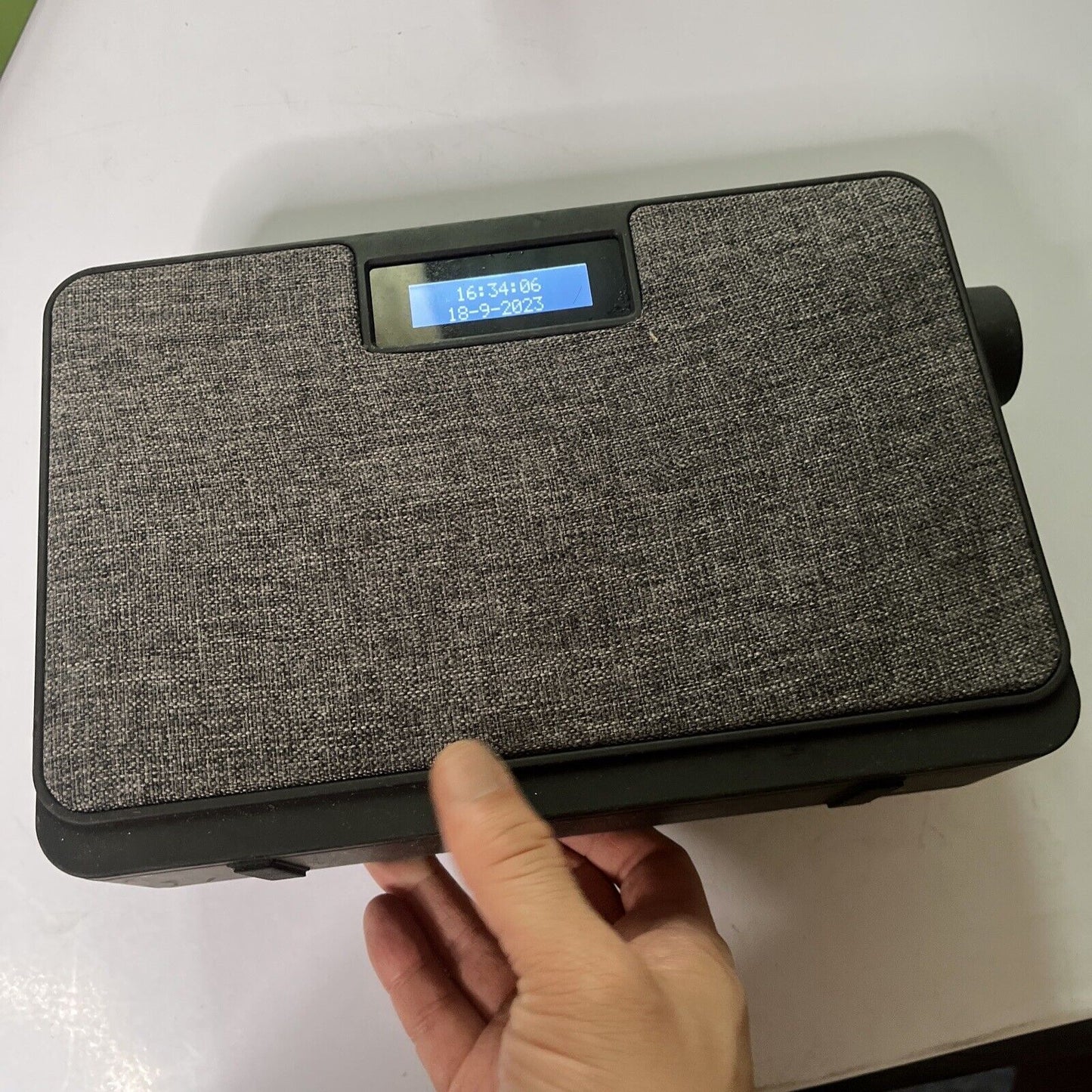 Target Portable DAB+ FM Radio With Alarm Clock DS548+