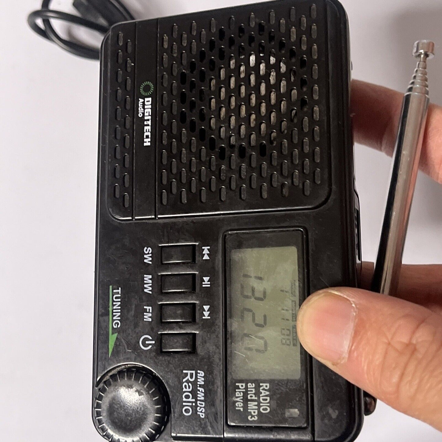 DigiTech AR1721 AM/FM/SW MP3 Portable Digital Radio