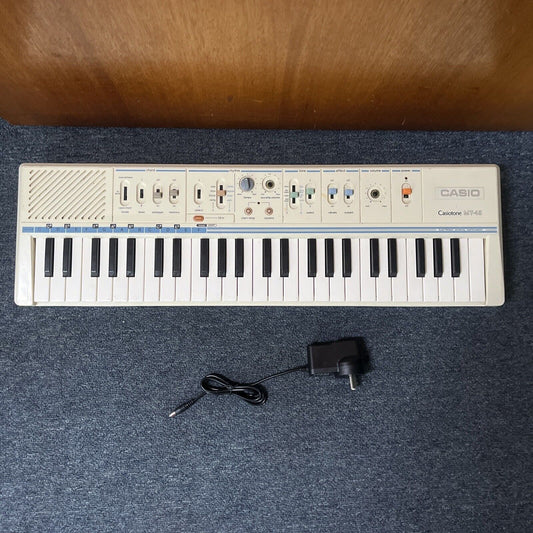 Casio Casiotone MT-45 Electronic Keyboard
