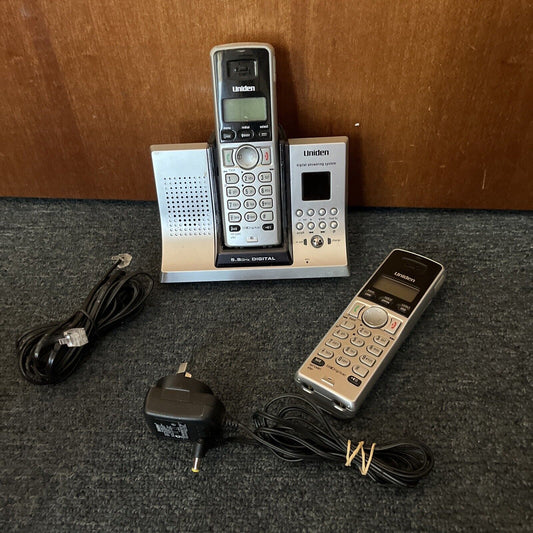 Uniden WDSS5335+1 Digital Answering Machine With 2 Cordless Handset