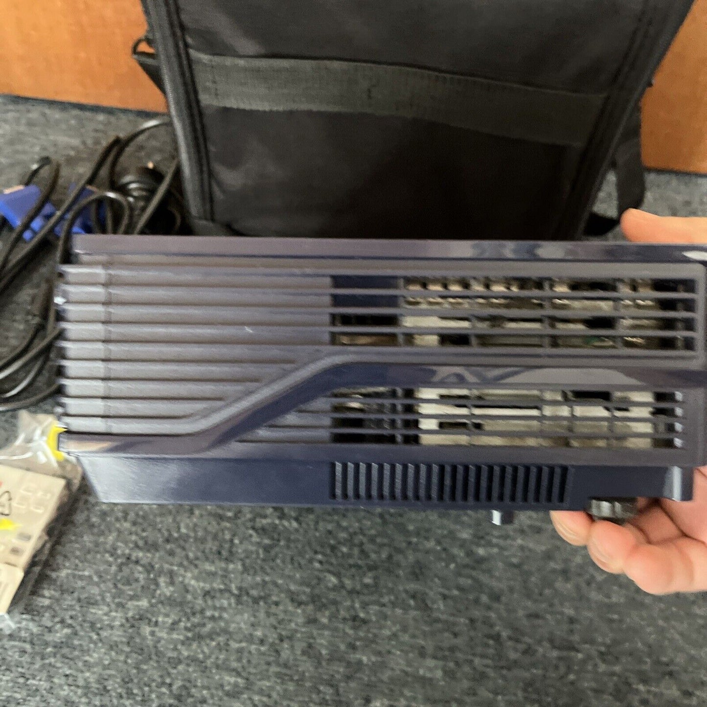 BenQ Digital Projector MP620c 469 Hour Lamp With Remote