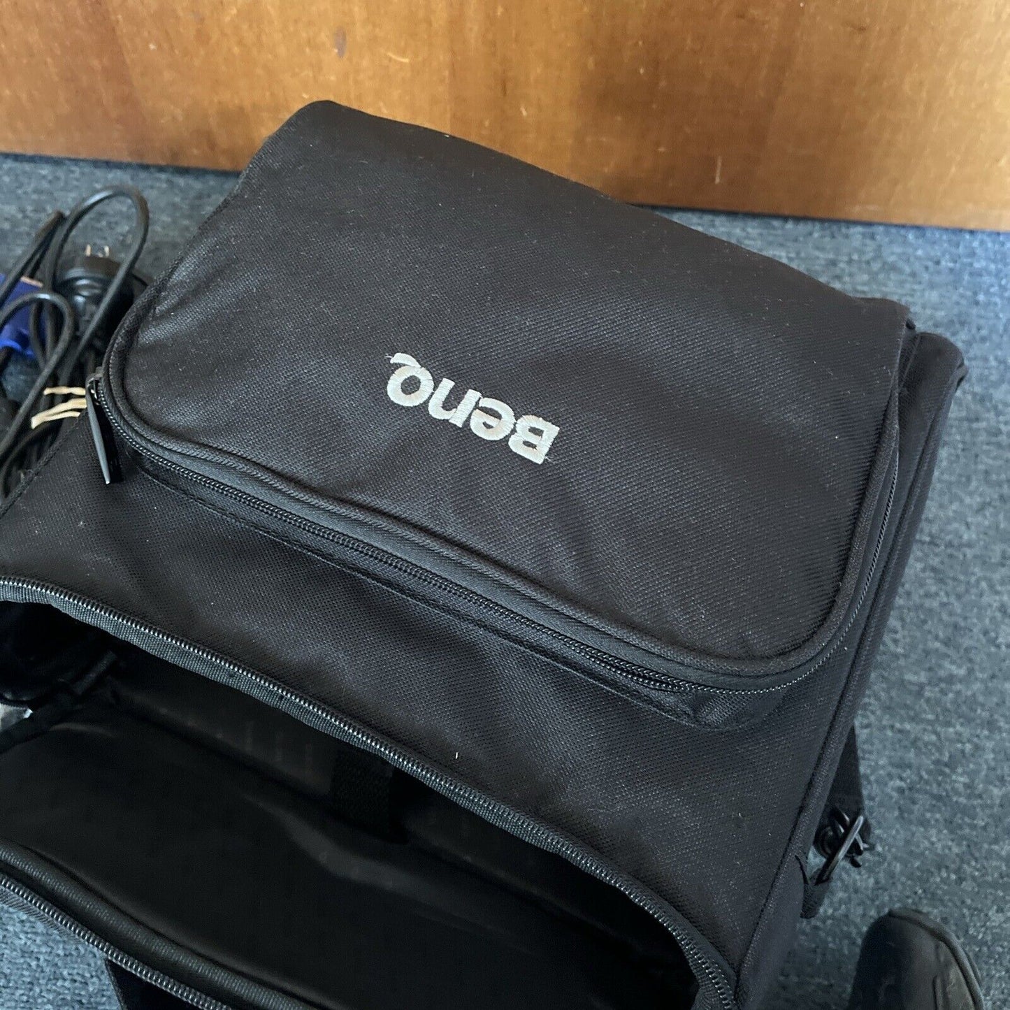 BenQ Digital Projector MP620c 469 Hour Lamp With Remote