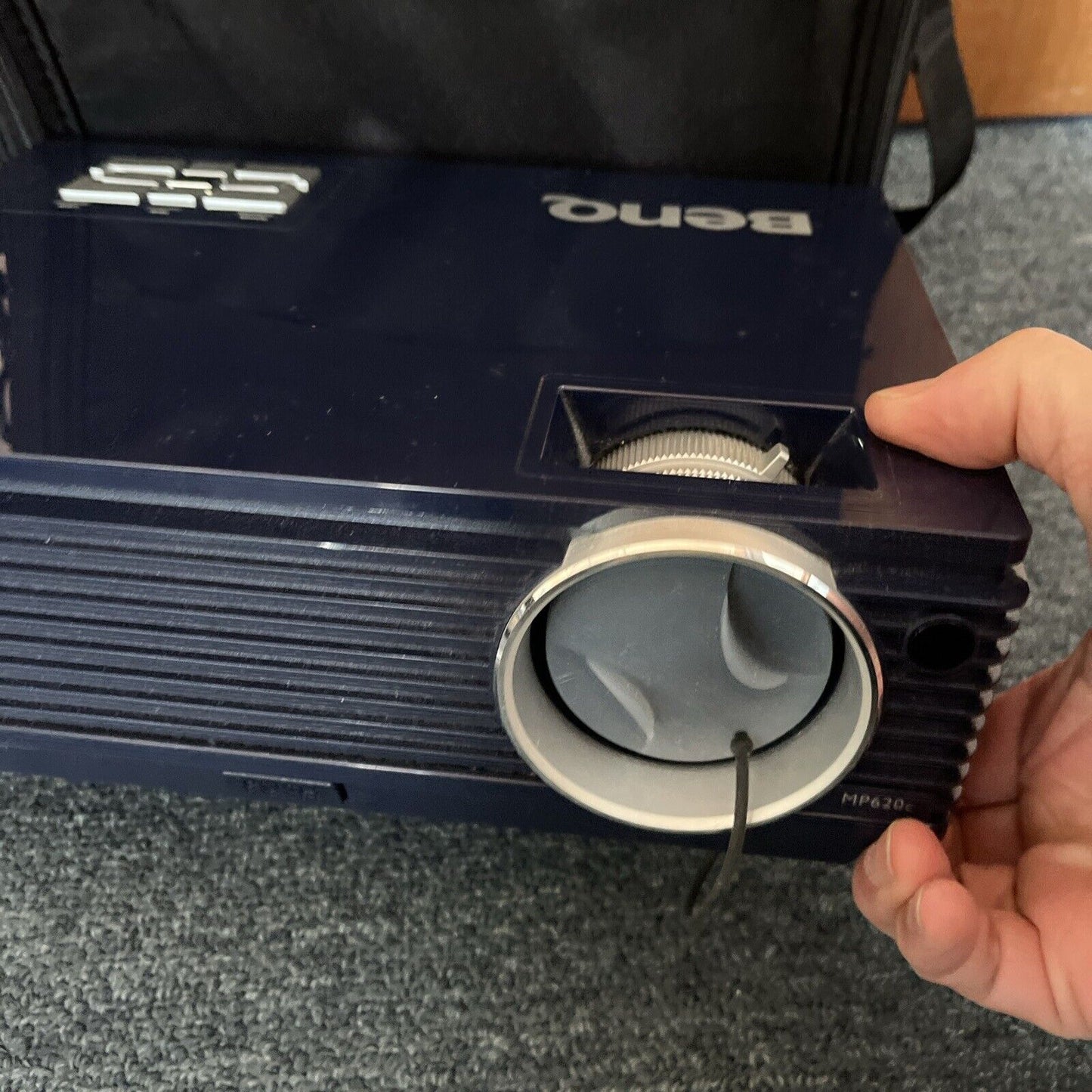 BenQ Digital Projector MP620c 469 Hour Lamp With Remote