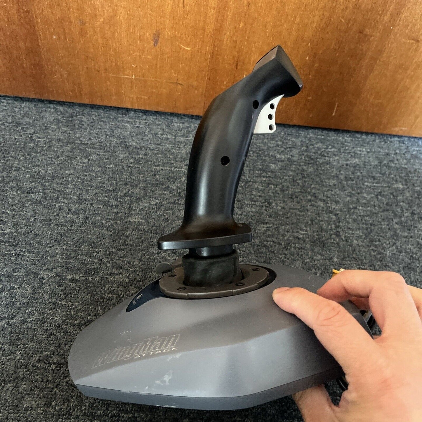 Logitech Wingman Attack Joystick J-YB11 Flight Simulator Controller Game Port