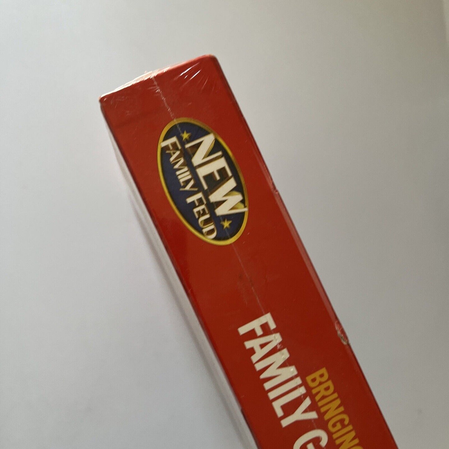 New Family Feud Family Game Night 2017 Edition *New Sealed*