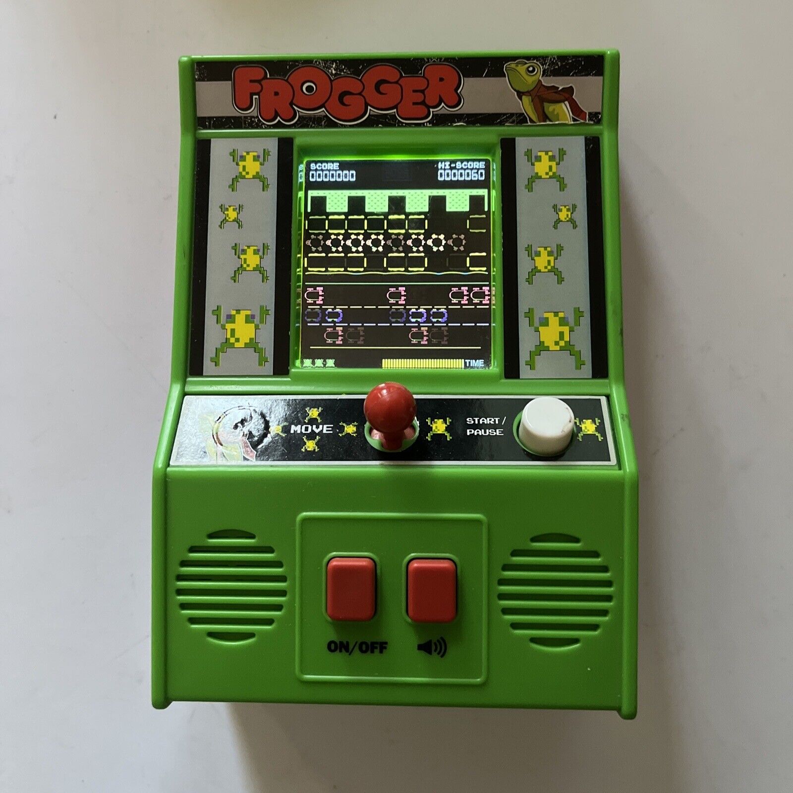 Frogger Portable Video Game Konami Digital Entertainment 09559 – Retro Unit