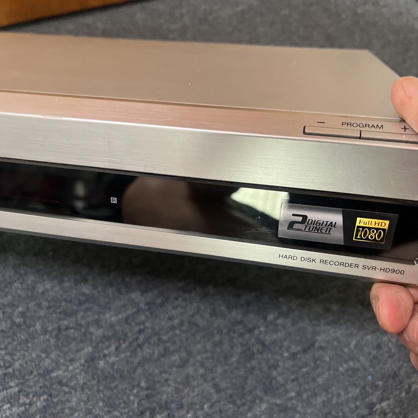 Sony Digital High Definition Hard Disk Recorder SVR-HD900 80GB HDD *No Remote*