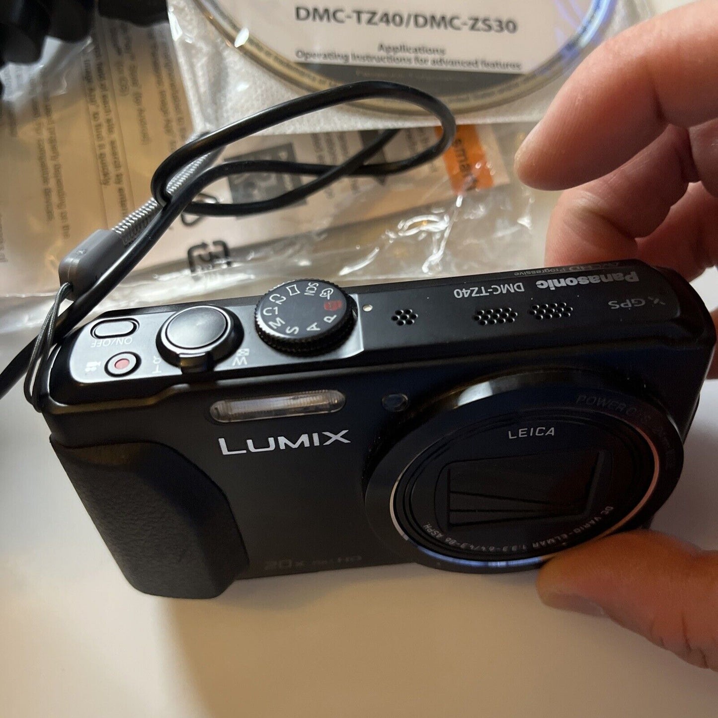 Panasonic Lumix DMC-TZ40GN 18.1 MP Digital Camera Black Wifi GPS