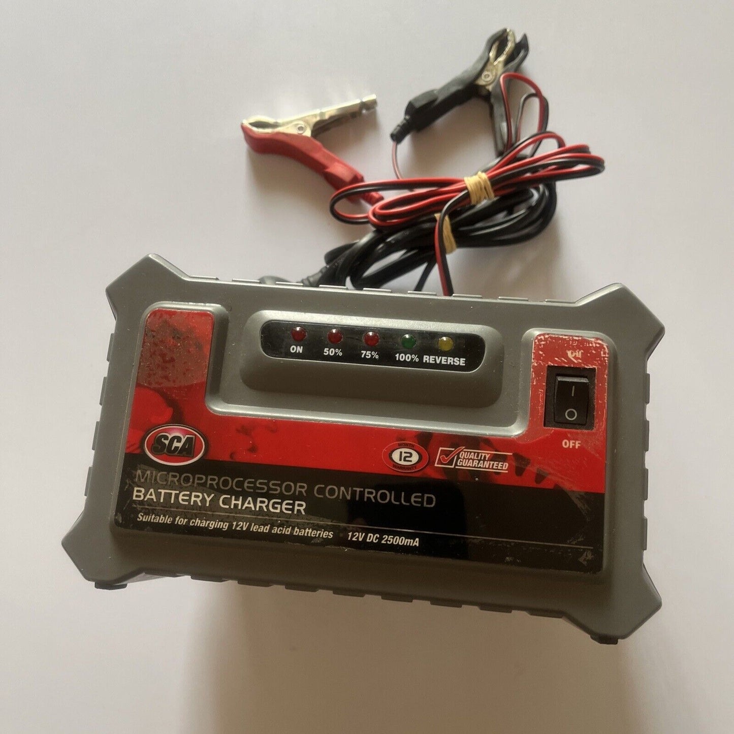 SCA Microprocessor Controlled Battery Charger For 12V Batteries