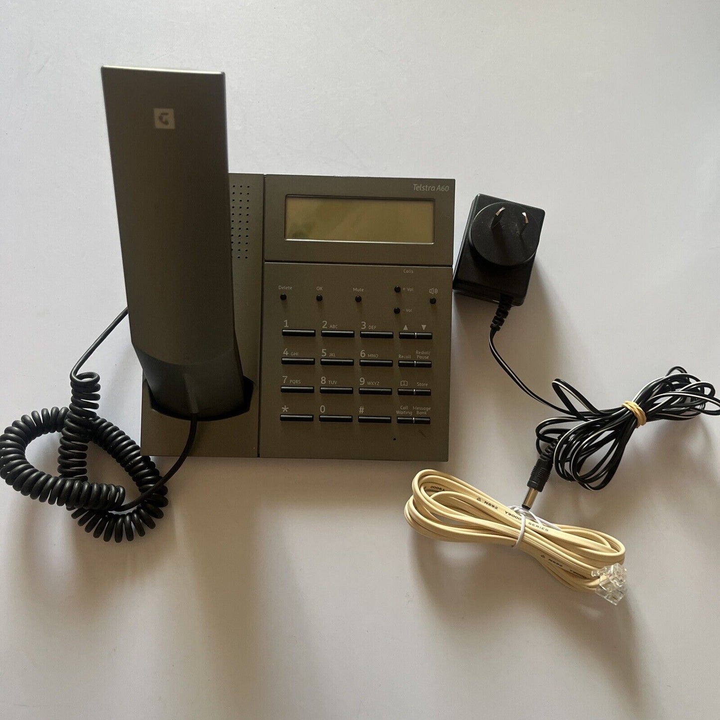 Telstra A60 Corded Landline Telephone