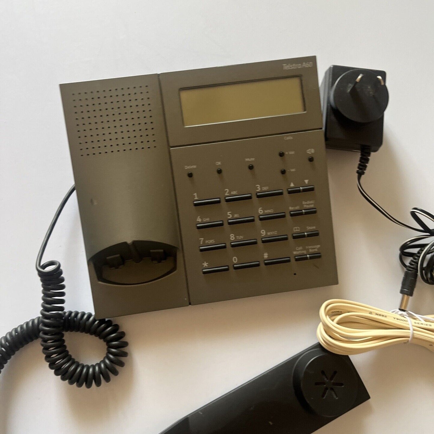 Telstra A60 Corded Landline Telephone