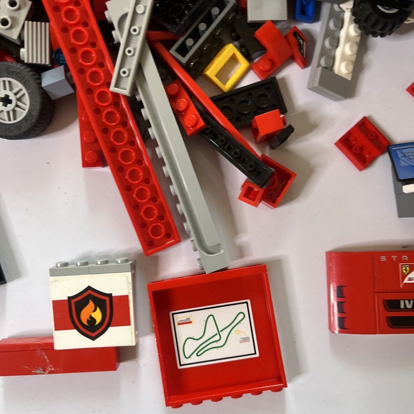 Genuine Authentic Lego 1.55kg Bulk Lot Fire Engine Truck Ferrari Bricks Parts