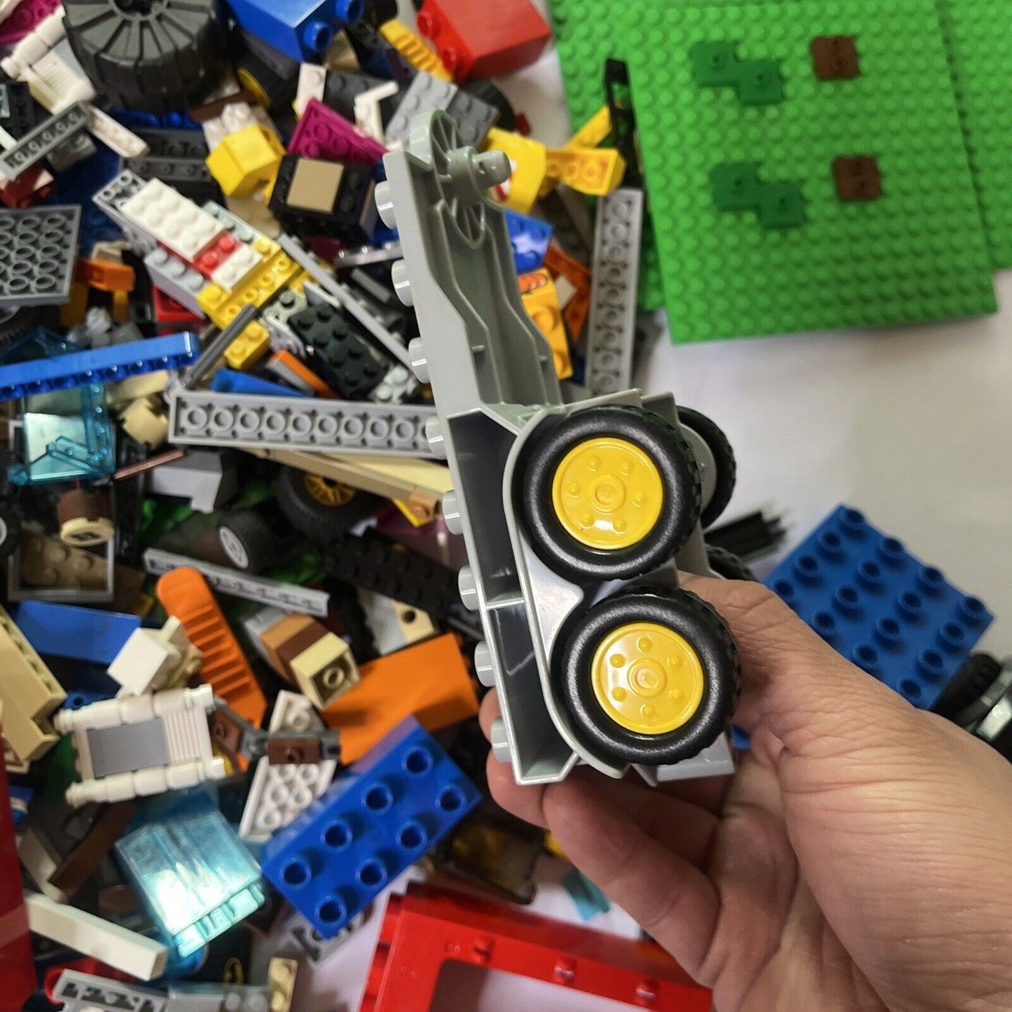 Genuine Authentic Lego 2.26kg Bulk Lot Vehicle Boat