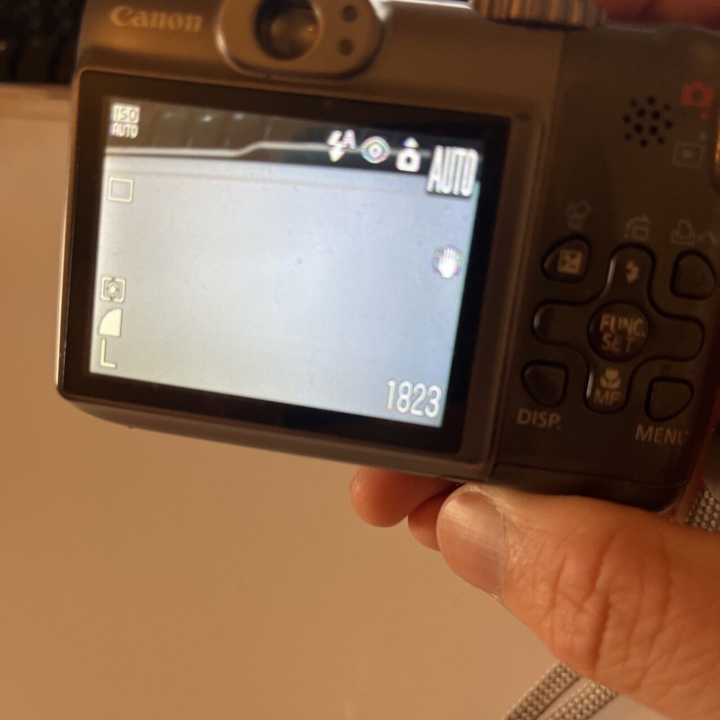 Canon PowerShot A590 Digital Camera 8MP