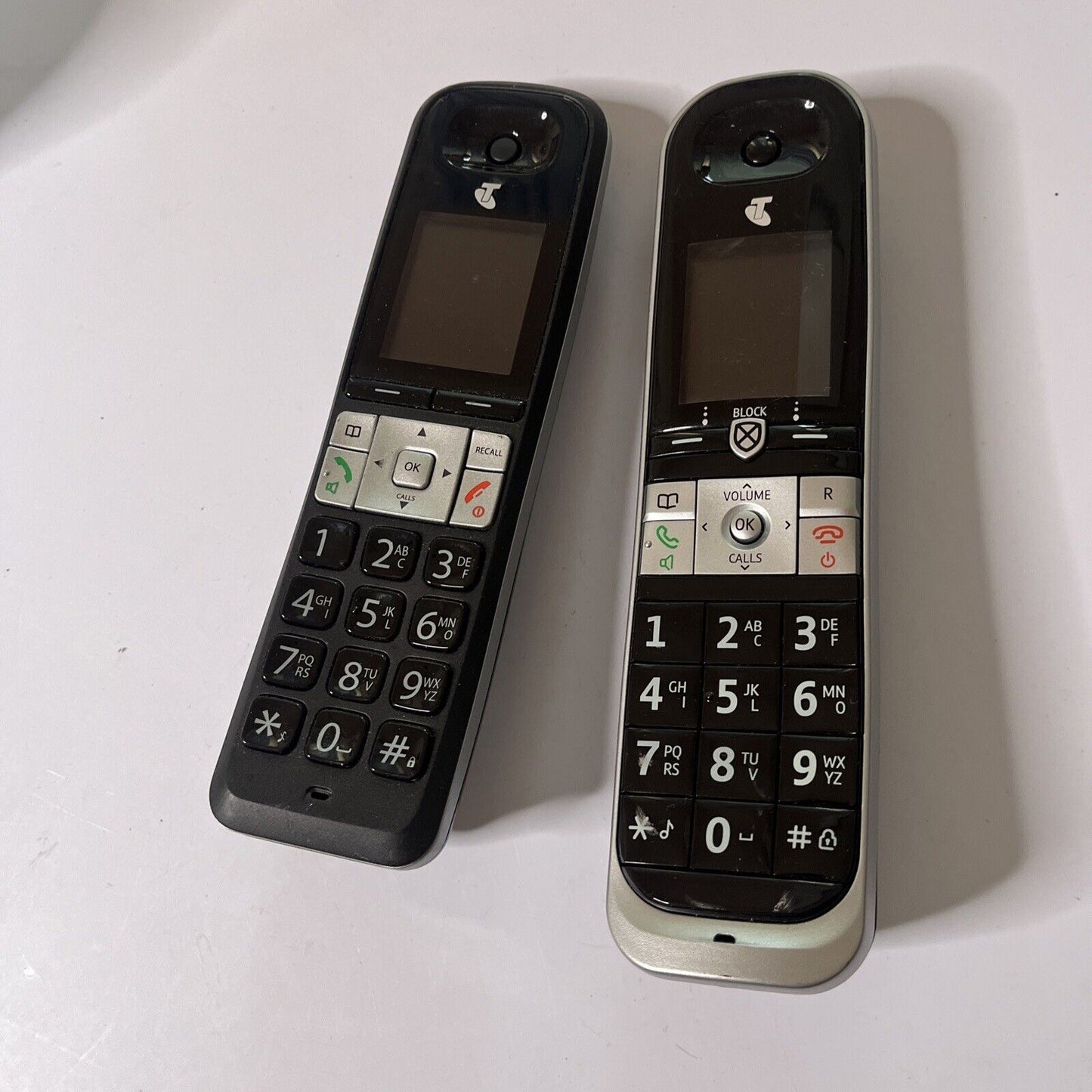 2x Telstra Cordless Handset F07-03 *No Batteries*