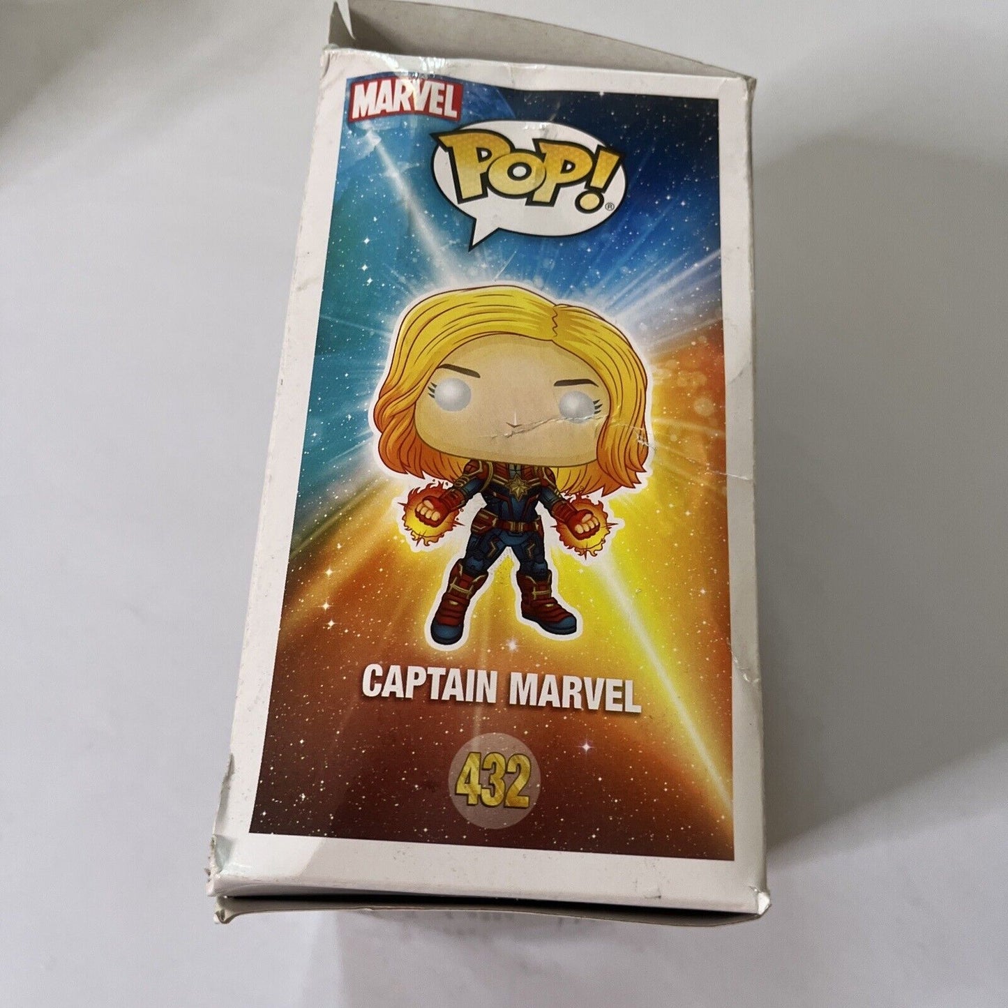 Captain Marvel Glow In The Dark #432 Funko Pop Vinyl Figure