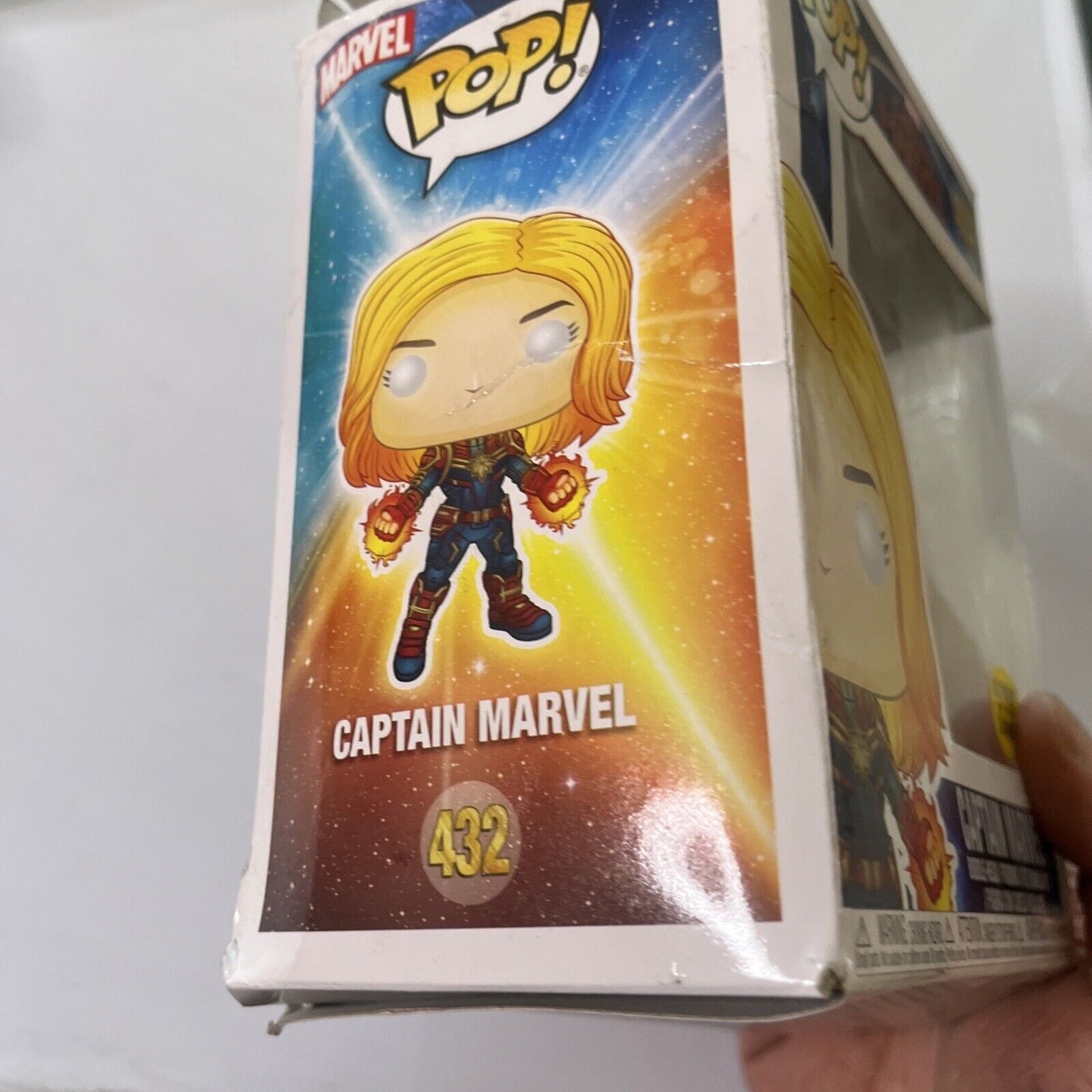 Captain Marvel Glow In The Dark #432 Funko Pop Vinyl Figure