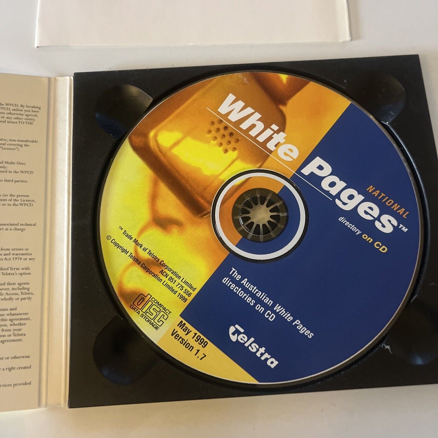 White Pages Australia National Phone Directory On CD Telstra 1999 PC CDROM Win95