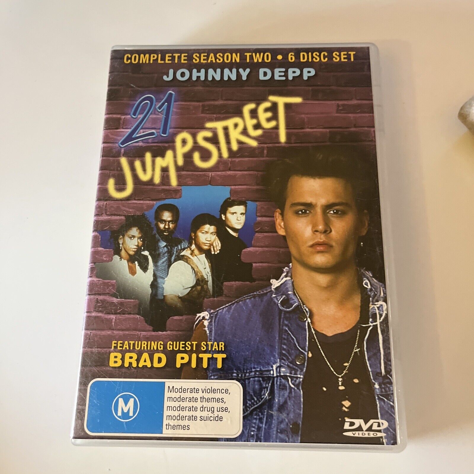 21 Jump Street : Season 2 (DVD, 1988, 6-Disc) Johnny Depp, Brad Pitt R ...